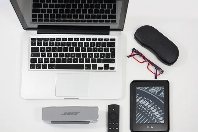 pc, mac book, glasses, case, speaker, remote control, e-book, glasses case, modern, still life, design, flat design, keyboard, reflection, laptop, mac book, mac book, mac book, mac book, mac book, speaker, remote control, e-book. How to Read an Influencer Campaign Case Study: Five Genres, Five Questions