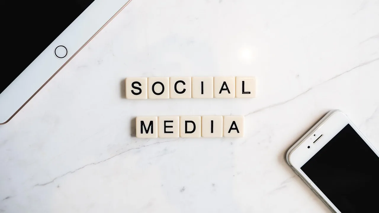 social media, marketing, facebook, communication, strategy, seo, social, web, online, multimedia, media, digital, networking, social media, social media, social media, social media, social media, seo, seo. Influencer discovery: how to read cost signals