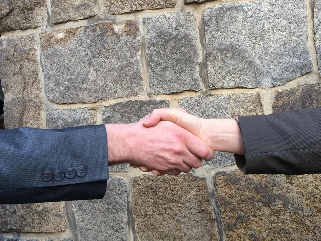 handshake, hands, shaking hands, negotiation, welcome, collaboration, business, business people, shake hands, greet, handshake, handshake, handshake, handshake, handshake, shaking hands, shaking hands, shaking hands, shaking hands, negotiation, shake hands. Negotiation strategy: why scope matters more than the first number